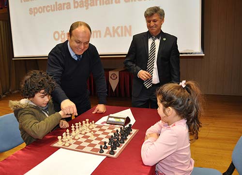 35. Yıla Özel Satranç Turnuvası 