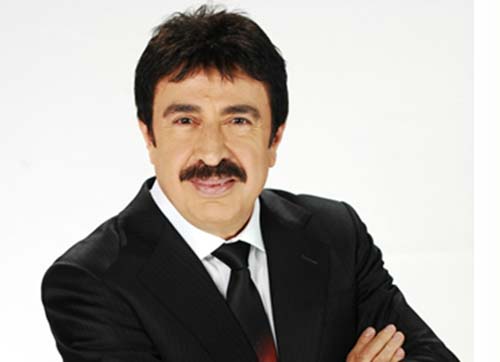 Aşk şarkılarının yazarı şiir yarışmasına geliyor