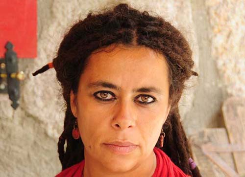 Deli Kadın Hikayeleri İzmir Sanat Merkezinde