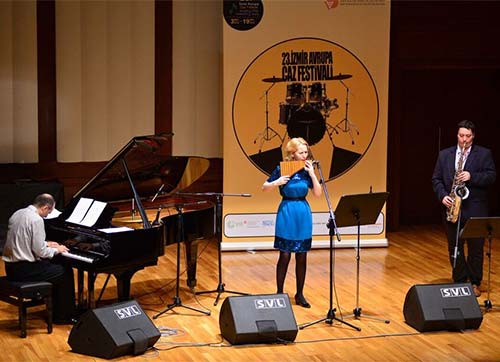FESTİVALDE PANFLÜT VE PİYANO GECESİ