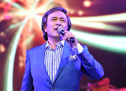 Erol Evgin Mustafa Kemali Gördüm Düşümde ile AASSMde