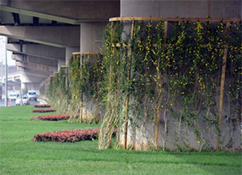 Viyadük ayakları mis gibi oldu