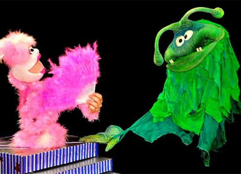 İzmirde kukla zamanı