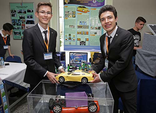 Mucit gençlerden harika projeler 