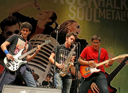 Liseli gençlerden muhteşem final