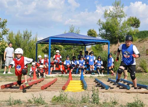 UZAY KAMPI YAZA HAZIRLANIYOR