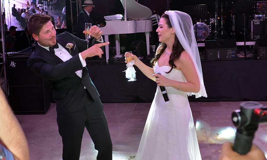 Sanayiciye Dış Ticaret Müdürü eş