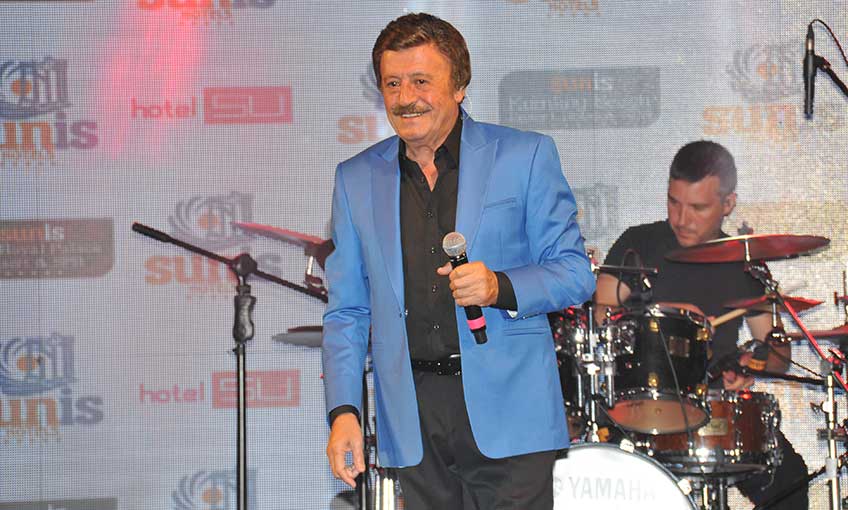 Selami Şahin'e 1200 kişilik koro