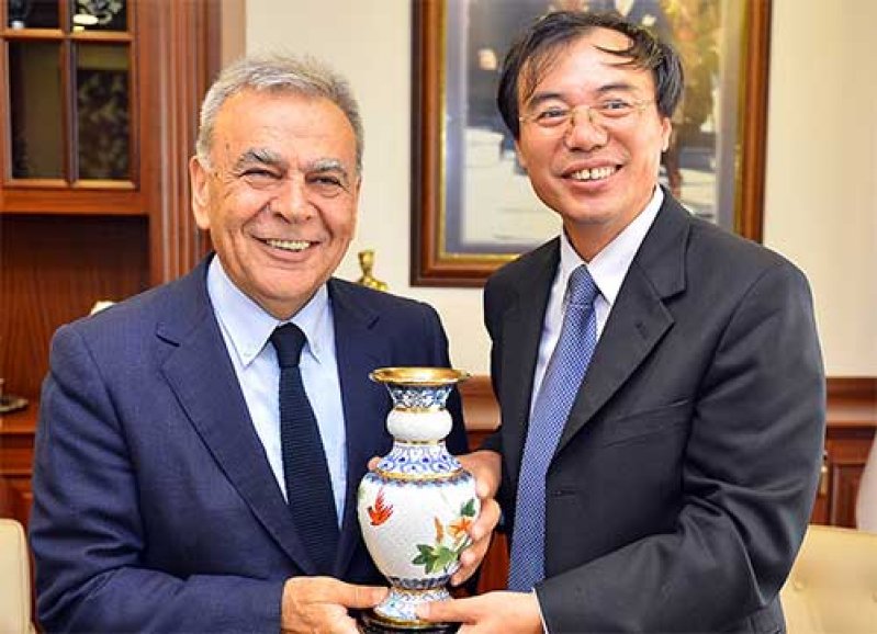 Uzak değil yakınız