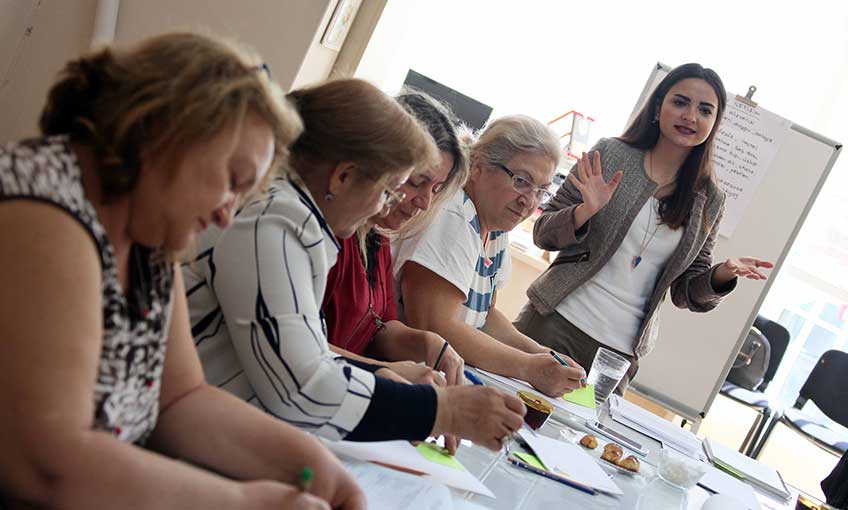 BAYRAKLI'NIN KADINLARINA LİDERLİK DERSİ