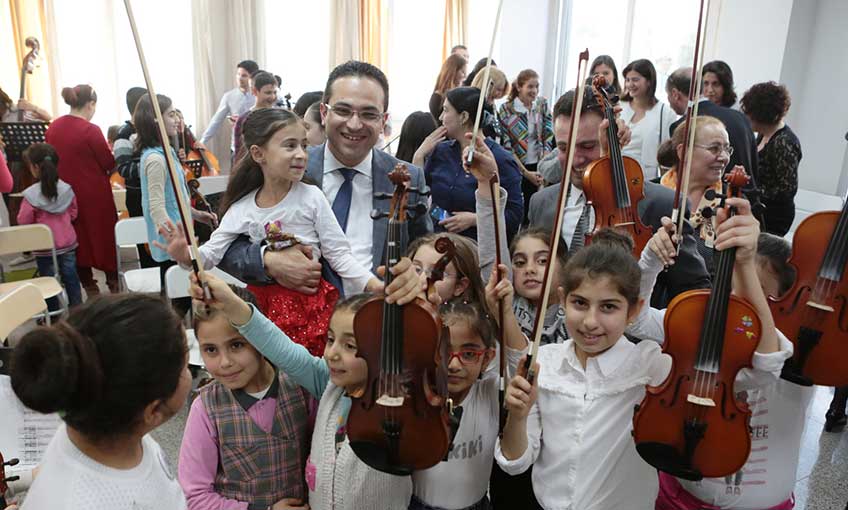 Kadın öğrenirse aile mutlu olur