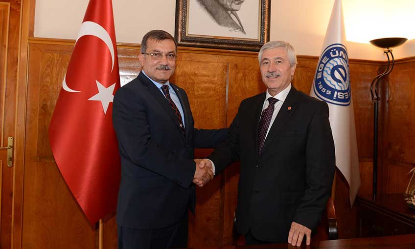 İl Emniyet Müdürü Uzunkaya  Rektör Prof. Dr. Hoşcoşkun’u  makamında ziyaret etti