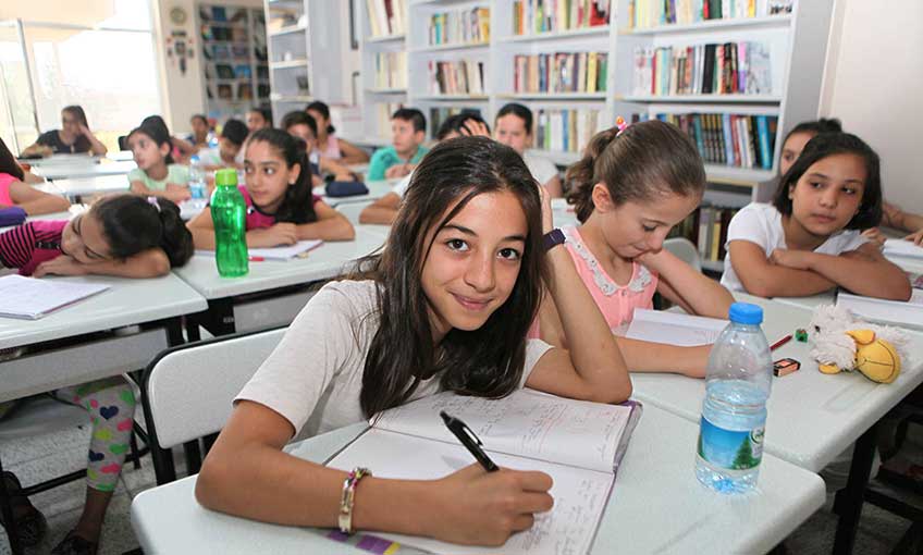 Bayraklılı çocuklar yazı boş geçirmiyor