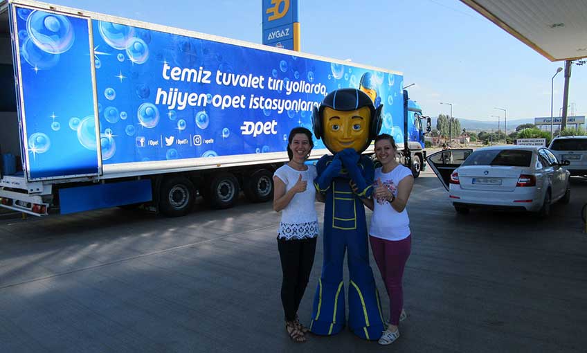 OPET Temiz Tuvalet Tırları Türkiye turunda