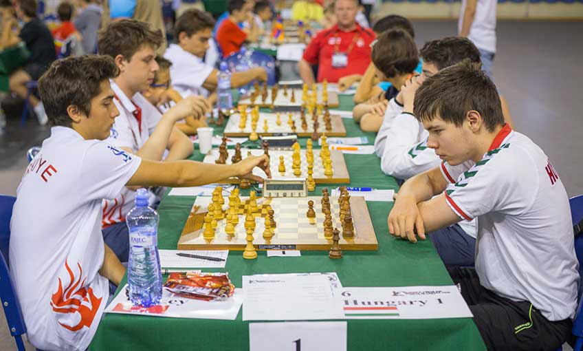 Emre, Dünya Santranç Olimpiyatı'ndan Başarı İle Döndü