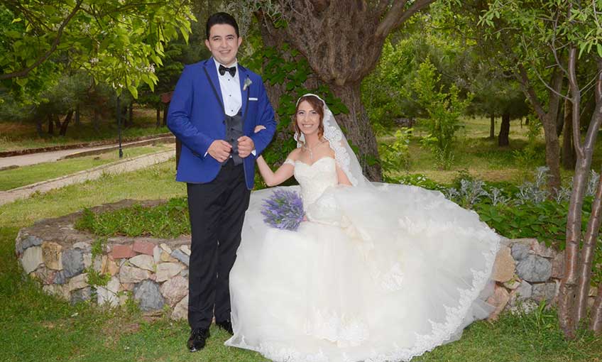 Zeki ile Kübra evlendi