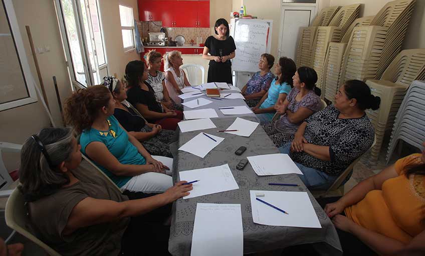 Karabağlar’ın kadınlarına liderlik eğitimi