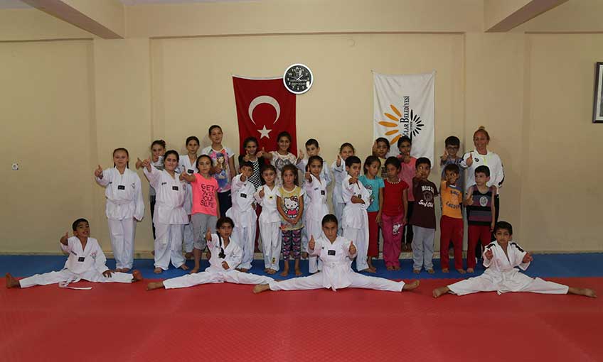 Karabağlar kış spor okulları bayram sonrası açılıyor