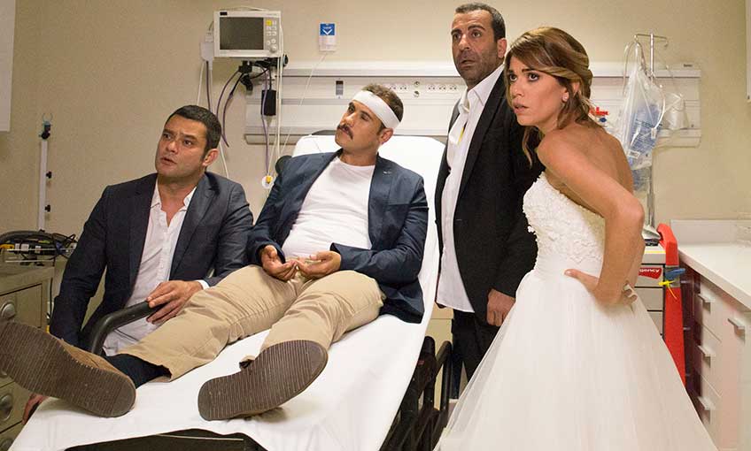  ‘El Değmemiş Aşk” İle İzmir’e Geliyorlar