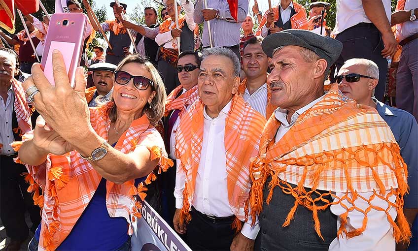 Yörüklerle buluştu