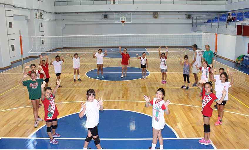 Voleybol Spor Okulu’nda kış dönemi