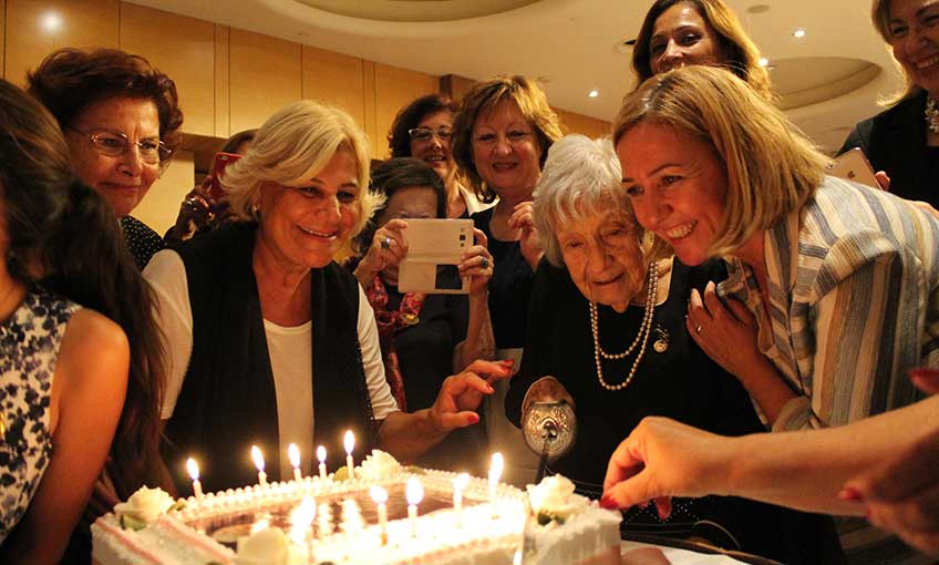 100’üncü yaşa özel kutlama