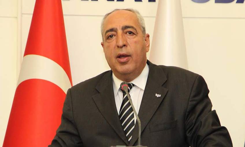 Gazeteciler açlık  ve cezaevi kıskacındadır