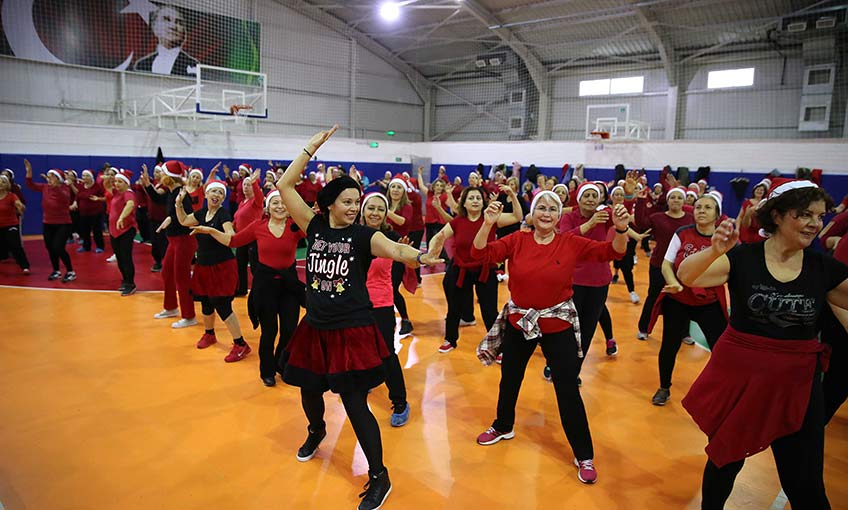 Bu da yılbaşı zumbası!