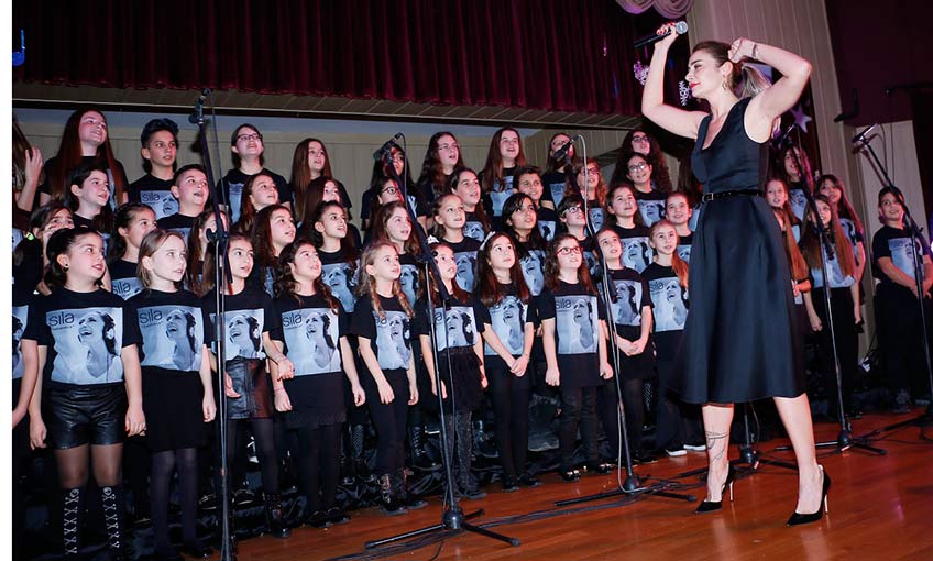 MEV’de  “Sıla” Şarkıları