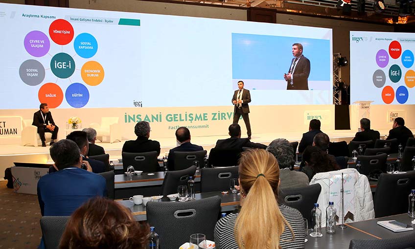 Karşıyaka yine zirvede!