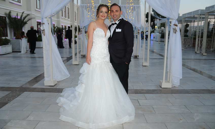 Suat İstanbul Kızını Evlendirdi