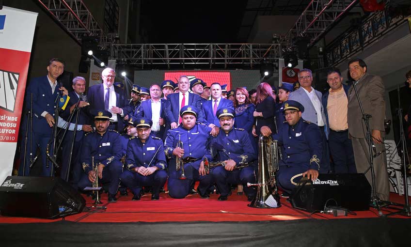 Buca Belediyesi Roman Bandosu’ndan Muhteşem Konser