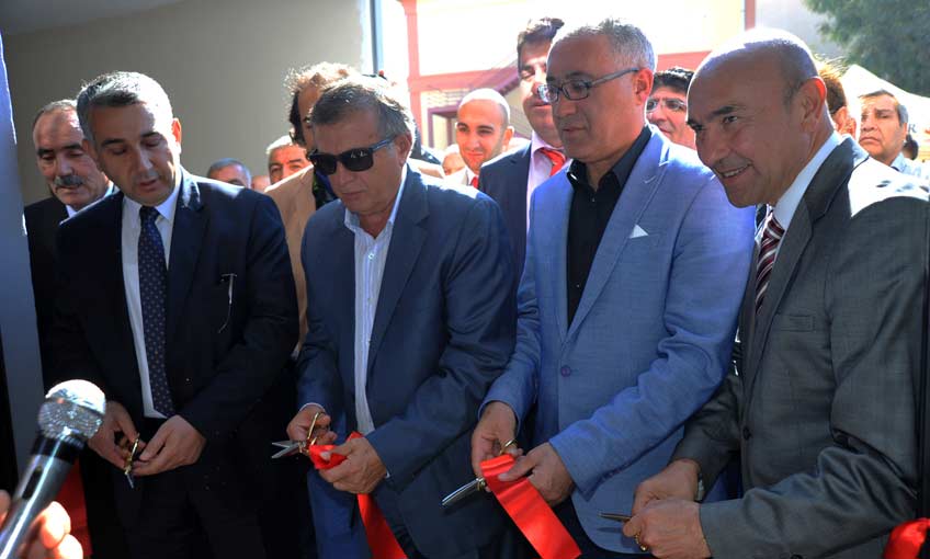 Seferihisar'da Yapımı Tamamlanan Cemevi'nin Açılışı Gerçekleştirildi