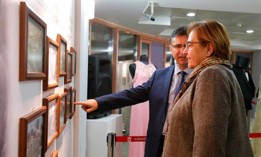 Cumhuriyet ve Türk Kadını Bu Sergide