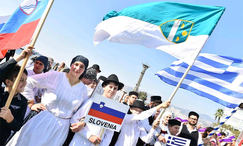 “Barış ve Dostluk” Festivali Başladı