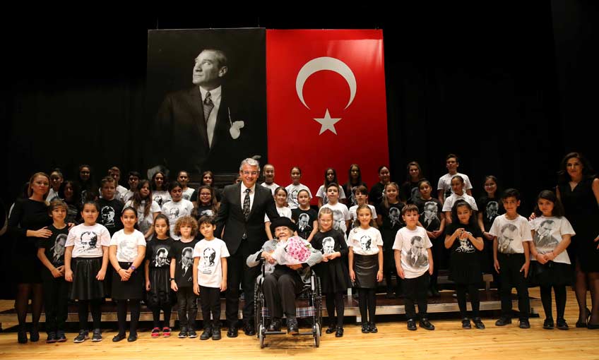 Atatürk’ü Anlattı!