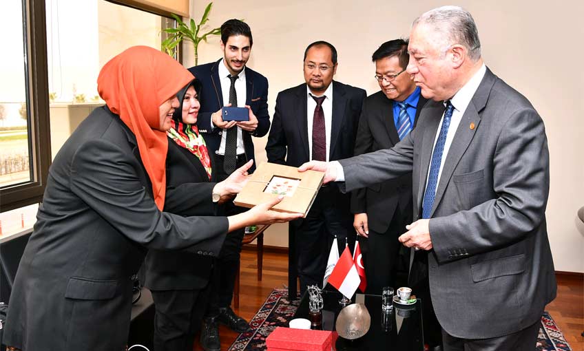 Endonezya'dan Restorasyon İçin Geldiler