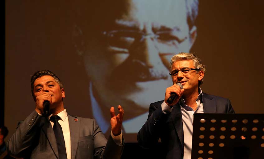 Âşık Mahzuni Şerif, Karşıyaka’da Anıldı