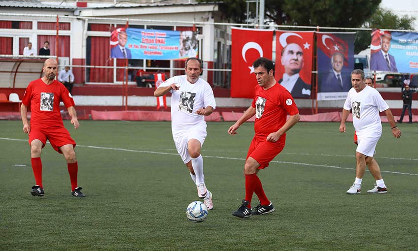 Efsane İçin Turnuvada Buluştular!