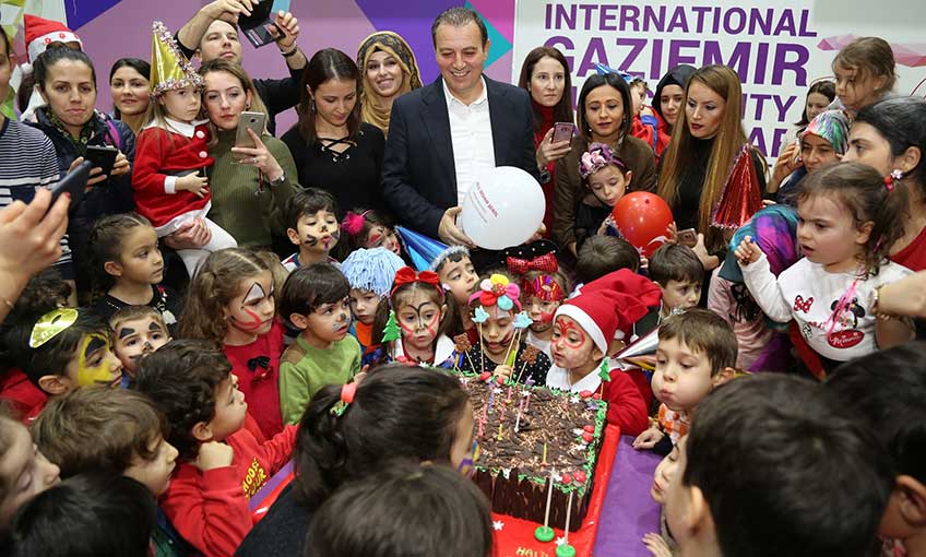 En Neşeli Yeni Yıl Partisi