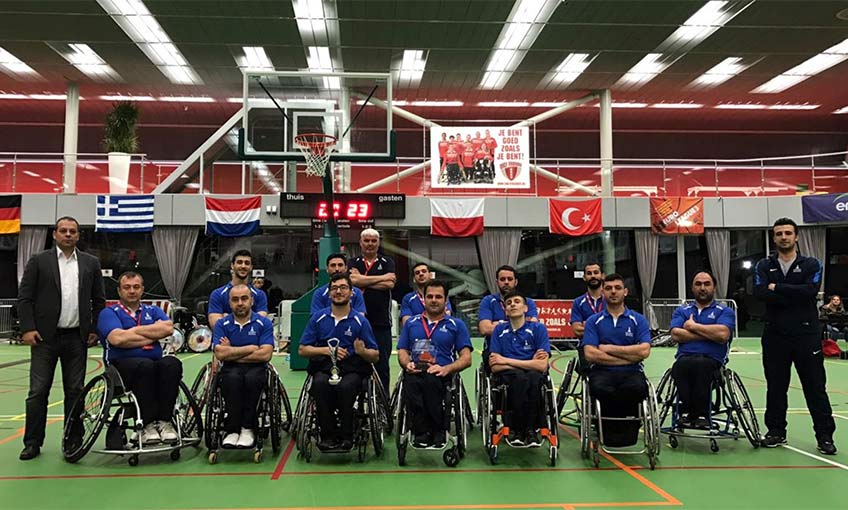 Gönülleri fethettiler