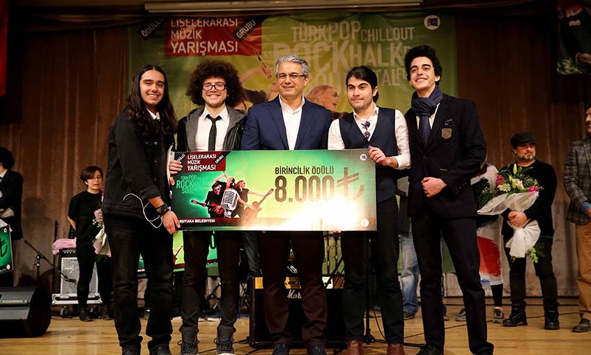 İşte İzmir’in en iyi liseli müzik grupları