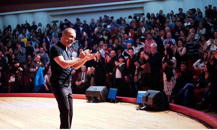 Münaşaka İzmir’de kapalı gişe