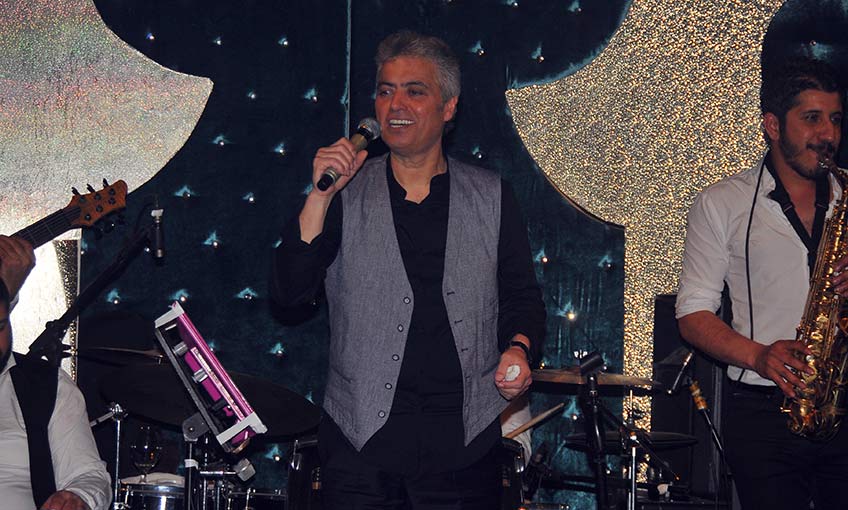 Berduşşş'da Cengiz Kurtoğlu coşkusu