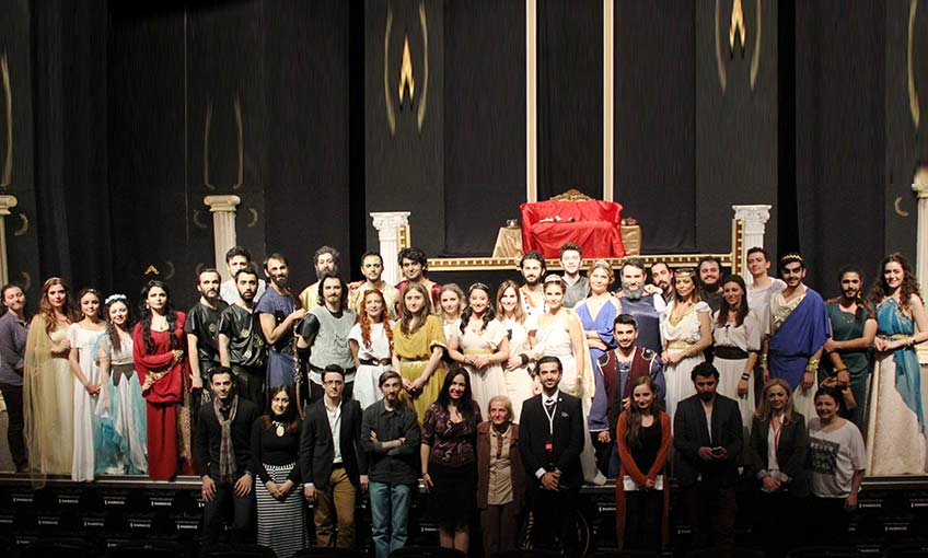 Troya İçinde Vurdular Beni 