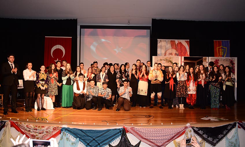 Türkülerimiz Türk Günü etkinliklerinde hayat buldu