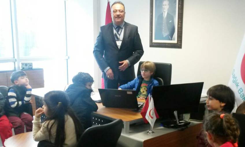 Diş doktoru oldu…