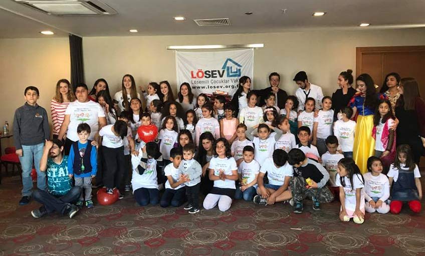 Lösev’den Anlamlı Kutlama