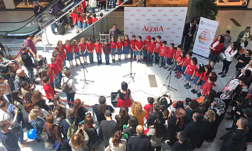 Agora AVM’de coşkulu kutlama