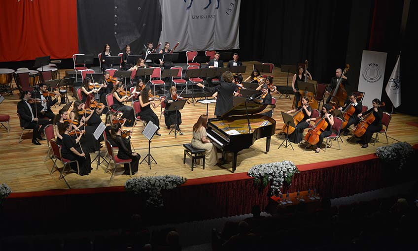 EGİAD’dan Şehit ve Gazi Ailelerinin Çocukları İçin Yardım Konseri